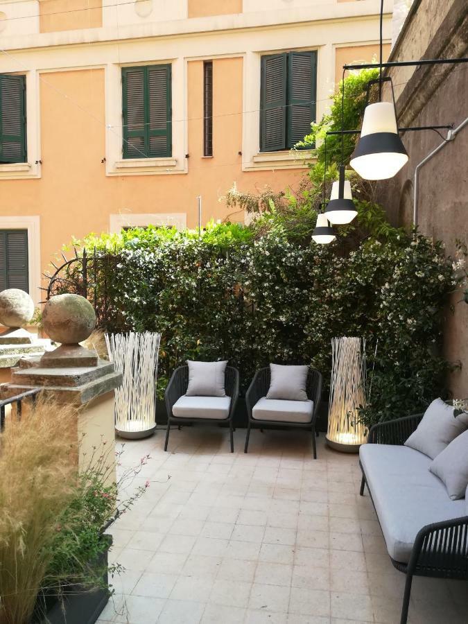 Pensión Domus Alberico 2*